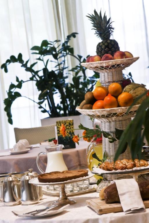 Rizzi Aquacharme Hotel & Spa Darfo Boario Terme Экстерьер фото