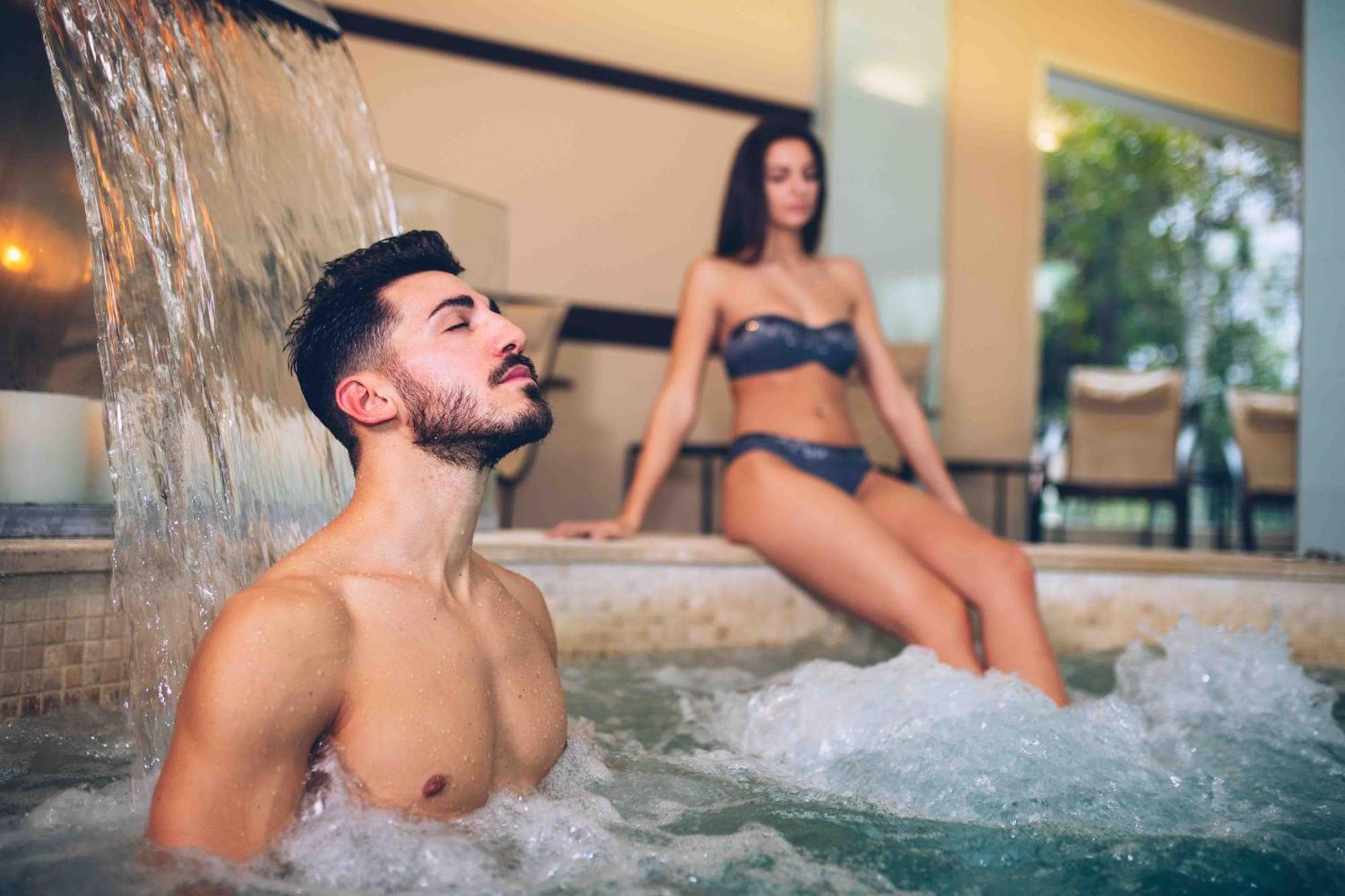 Rizzi Aquacharme Hotel & Spa Darfo Boario Terme Экстерьер фото