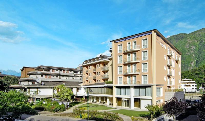 Rizzi Aquacharme Hotel & Spa Darfo Boario Terme Экстерьер фото